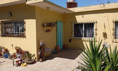 Casa 4 Ambientes - Los Polvorines