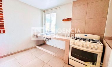 CASA EN VENTA - EL TEJOCOTE