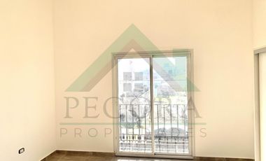 Departamento duplex - Belen de Escobar - Pasaje Buenos Aires 1370