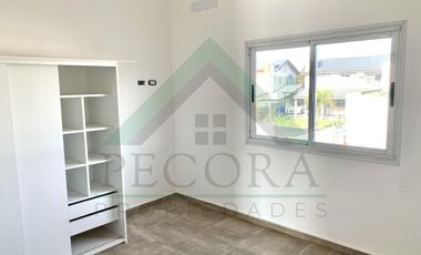 Departamento duplex - Belen de Escobar - Pasaje Buenos Aires 1370