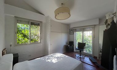 Casa de 4 dormitorios en alquiler con o sin muebles, próxima centro comercial La Horqueta