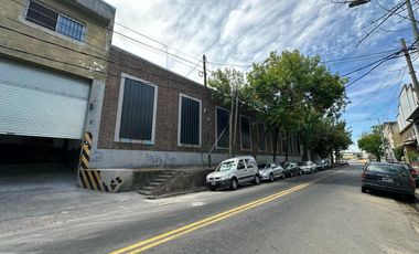 Depósito - 2600m2 - Mixtura 3 - La Boca