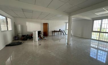 Depósito - 2600m2 - Mixtura 3 - La Boca