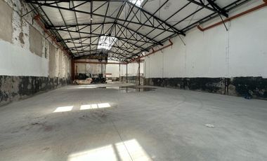 Depósito - 2600m2 - Mixtura 3 - La Boca