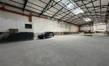 Depósito - 2600m2 - Mixtura 3 - La Boca