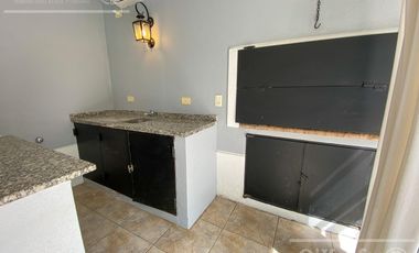 Casa en Venta  de 4 Ambientes En Club de Campo Abril Hudson Berazategui