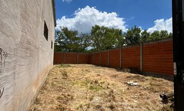 Galpón en zona norte de la ciudad, ideal para exhibición o para depósito.-