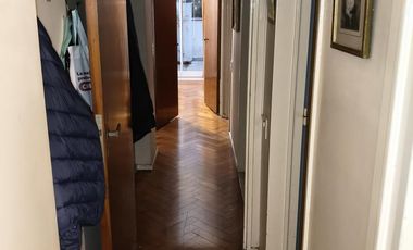 Semipiso de categoría.