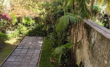 Semipiso de categoría.