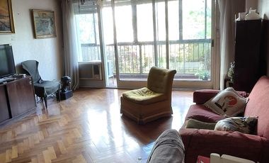 Semipiso de categoría.