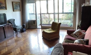 Semipiso de categoría.