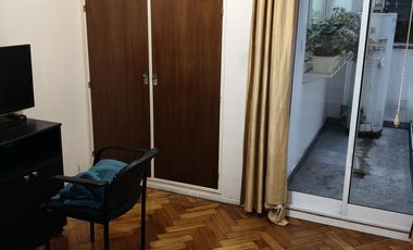 Semipiso de categoría.