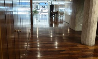 Semipiso de categoría.