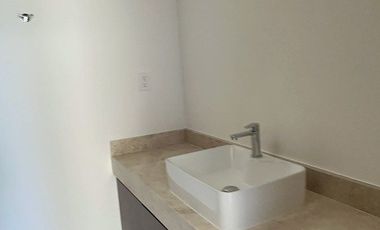 Departamento de dos recámaras en renta en Temozón Norte, Mérida