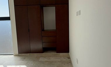 Departamento de dos recámaras en renta en Temozón Norte, Mérida