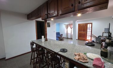 CASA EN VENTA EN TEMPERLEY