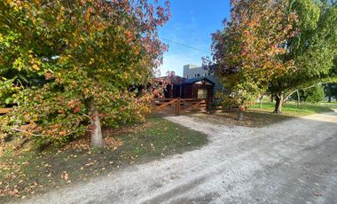 Cabaña Las Lomas Miramar con pileta