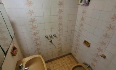 Departamento 2 amb c/cochera a metros de Av. San Bernardo-