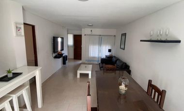Casa / Duplex calle 41 entre 20 y 22 - Miramar