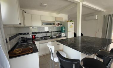 Casa 1 Dorm. con Pileta - Sector Chacras - Fernández Oro - RN