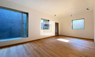 Departamento con roof privado en RENTA en la Juárez