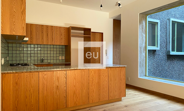 Departamento con roof privado en RENTA en la Juárez