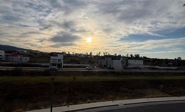 Departamento Planta Alta en venta en club de Golf Zirándaro