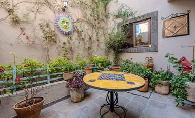 Departamento en venta en San Miguel de Allende con patio y cerca del Centro