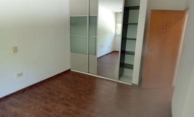 Duplex de 2 dormitorios en zona residencial