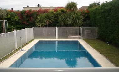 Casa en Venta Cond en Altos de Hudson I