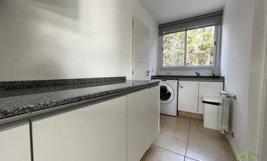 Casa en  Venta en Villa Robles