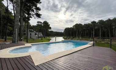 Casa en  Venta en Villa Robles
