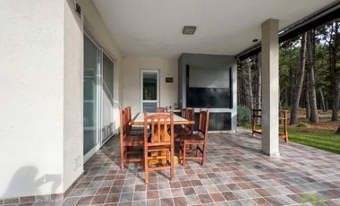 Casa en  Venta en Villa Robles