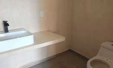 VILLA CON PISCINA Y ROOFTOP PRIVADO EN CHELEM PUERTO, YUC.