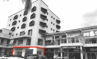 LOCAL COMERCIAL EN RENTA EN PB JARDINES DE LA HACIENDA