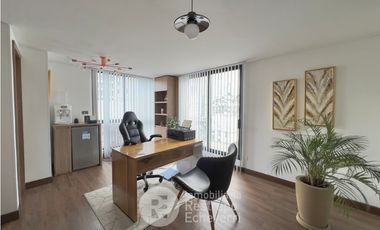 Oficina en Arriendo, barrio Versalles, Manizales