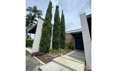 RENTA CASA CAMPESTRE VIA ARMENIA