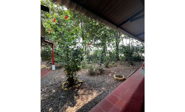 Vendo Finca Vereda los medios