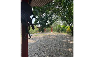 Vendo Finca Vereda los medios