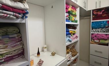 CASA CON TERRAZA EN VENTA AL NORTE DE CALI - BARRIO EL TRÉBOL