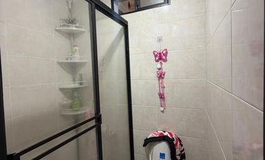 CASA CON TERRAZA EN VENTA AL NORTE DE CALI - BARRIO EL TRÉBOL