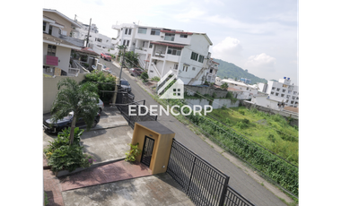 Venta departamento de estreno en Santa Cecilia en Ceibos PP-0374