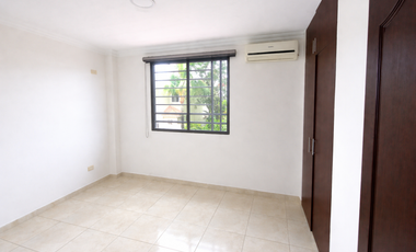 ALQUILER CASA CONDADO VICOLINCI VIA LA AURORA (VICSZO)