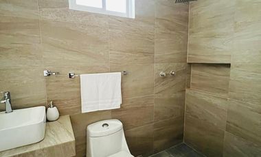 Departamento en Rancho Santa Mónica