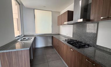 DEPARTAMENTO EN RENTA EN BOSQUE REAL