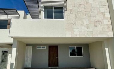 Casa - Trojes de Alonso
