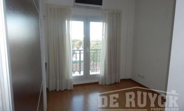 Semipiso en Venta en Quilmes Centro