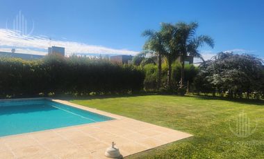 Casa en Barrio Santa Juana