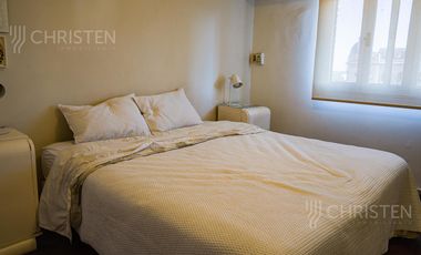 Departamento en venta. Frente a Plaza 25 de mayo