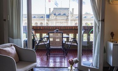Departamento en venta. Frente a Plaza 25 de mayo